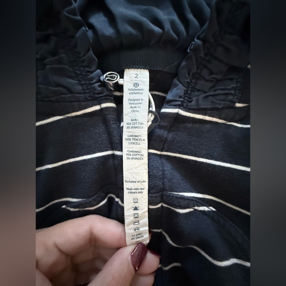 Lululemon Movement Hoodie- EUC - Picture 5 of 6